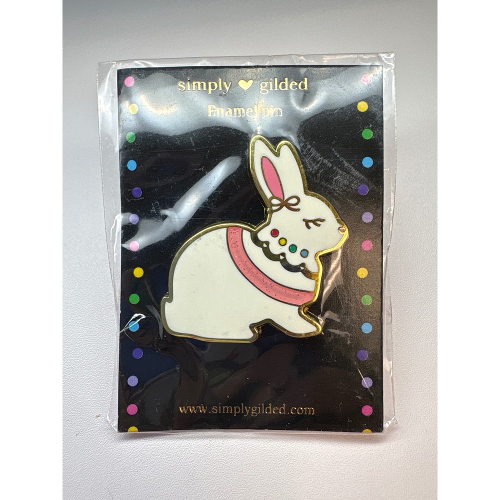 Simply Gilded Enamel Pin White Winking Bunny Rabbit Pink Heart Backing 2019